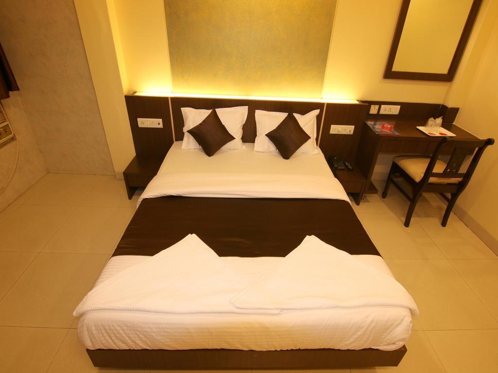 Hotel Panvel Palace Eksteriør billede